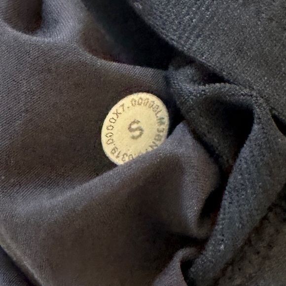 Lululemon License To Train Jacket - Picture 4 of 5